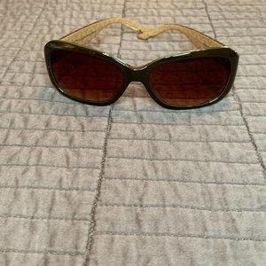 O by Oscar Oversized Sunglasses